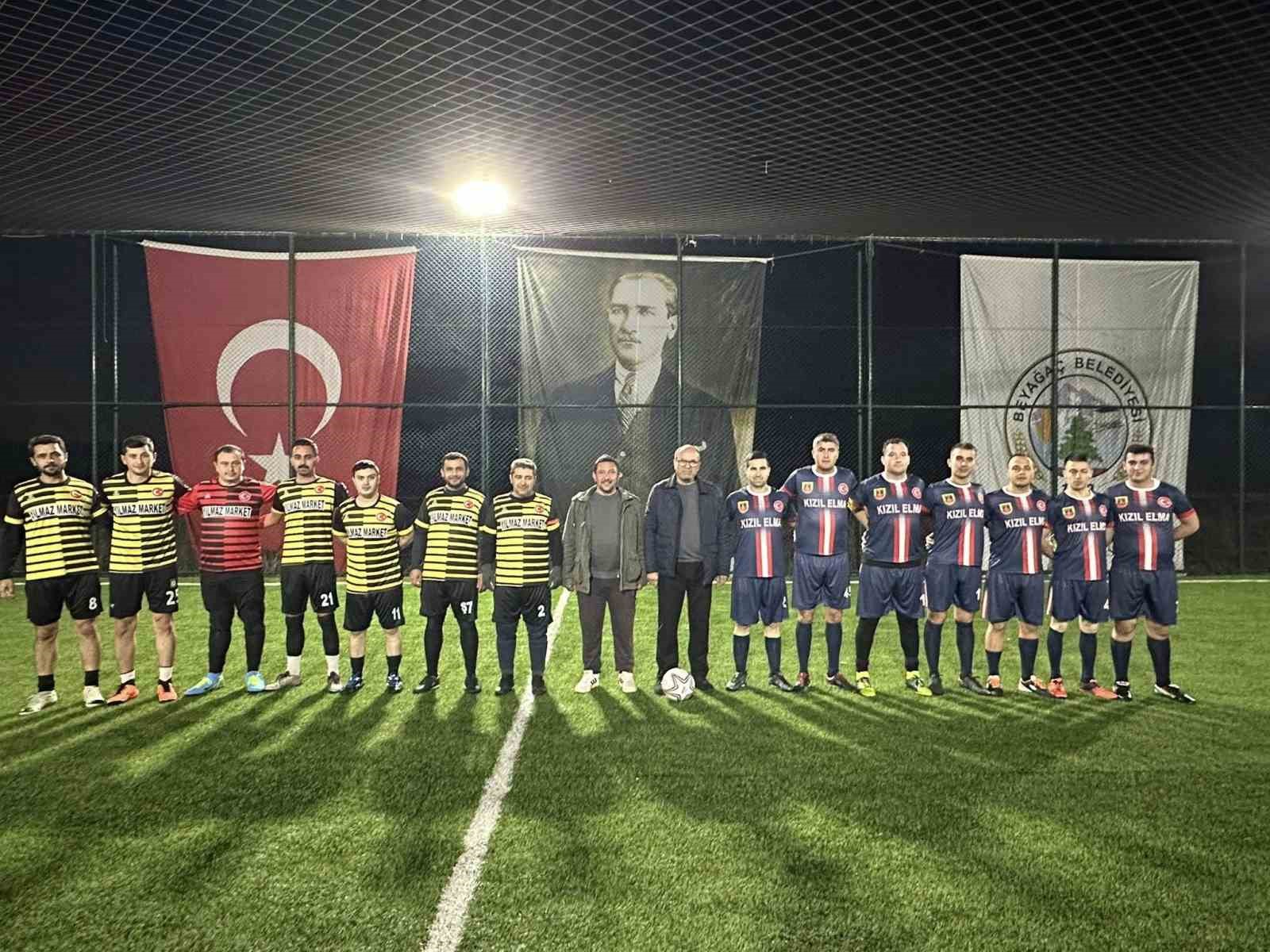 Beyağaç Belediyesi 2025 Halı Saha Turnuvası büyük bir heyecanla başladı
