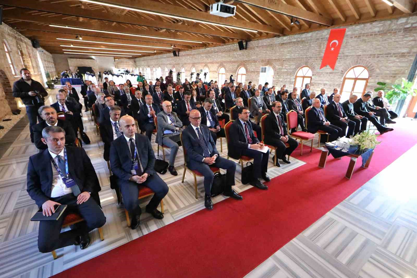 YÖK 2025 Araştırma Üniversiteleri Değerlendirmesi sonuçları açıkladı
