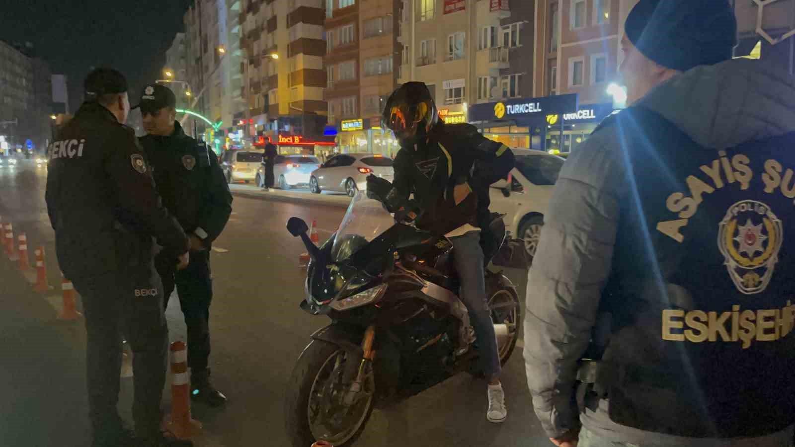 Eskişehir’de asayiş ve trafik uygulaması