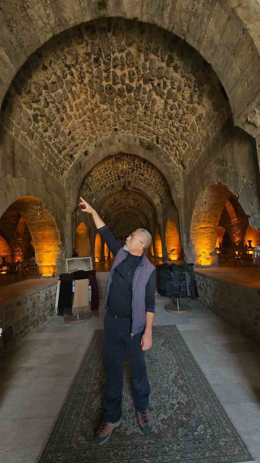 Tonyukuk tamgası ve Moğol ulzii işareti aynı yapıda ortaya çıktı
