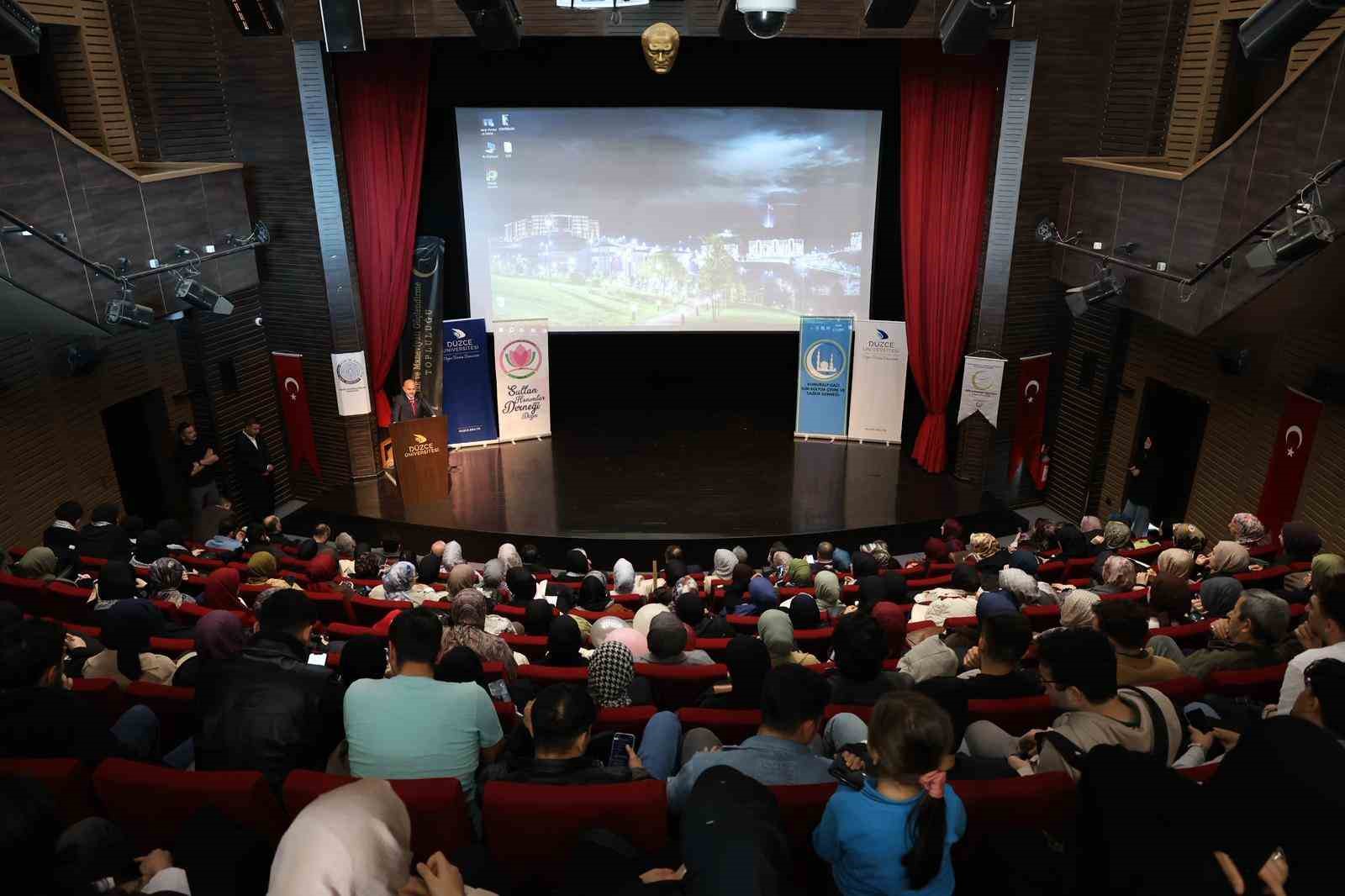 Filistin’de yaşanan insani dram ve küresel tepkisizlik ele alındı