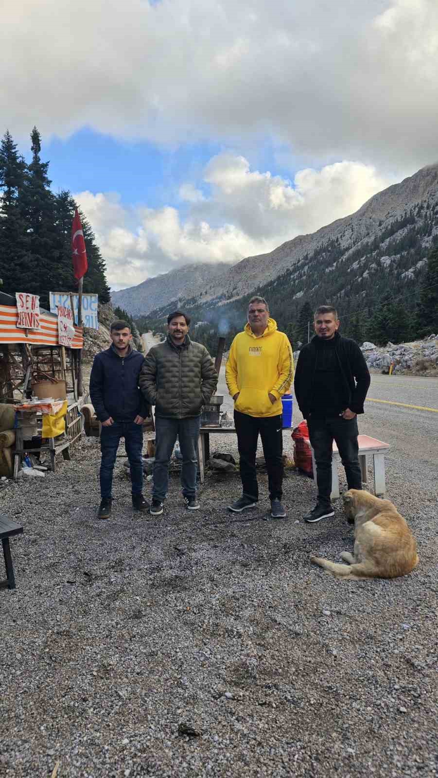 Vatandaşlar sağlıklı yaşam için 10 kilometre koştu