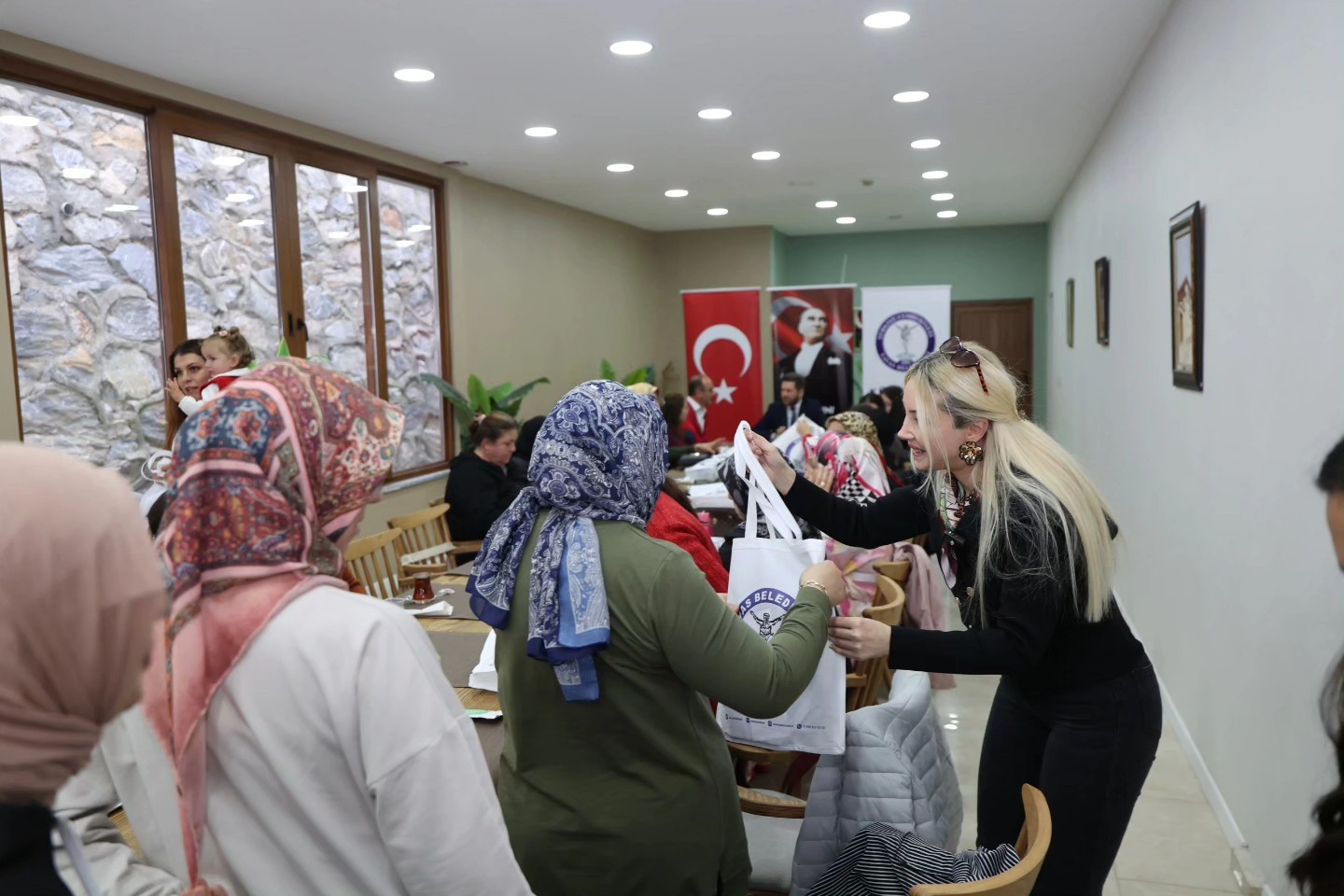 Tavas Belediyesi 1 yılda 500&rsquo;den fazla vatandaşın hayatına dokundu
