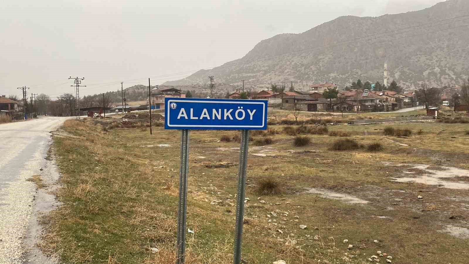 DSİ’ye ait kepçe ile define arandığı iddiasını bölgede bulunan sigara izmaritinin DNA örnekleri aydınlatacak