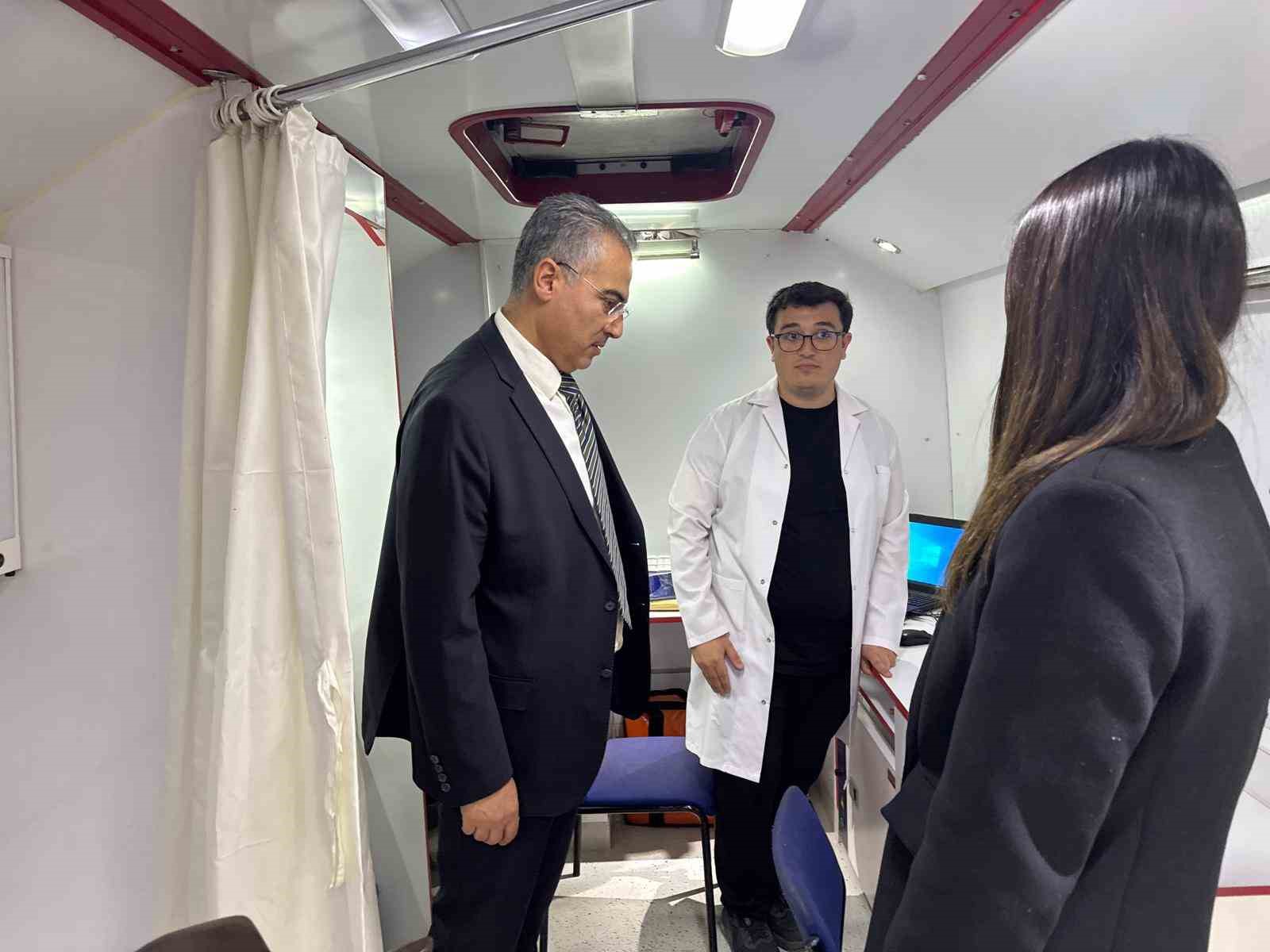 Diyarbakır’da sigarayla mücadele sokağa taşındı