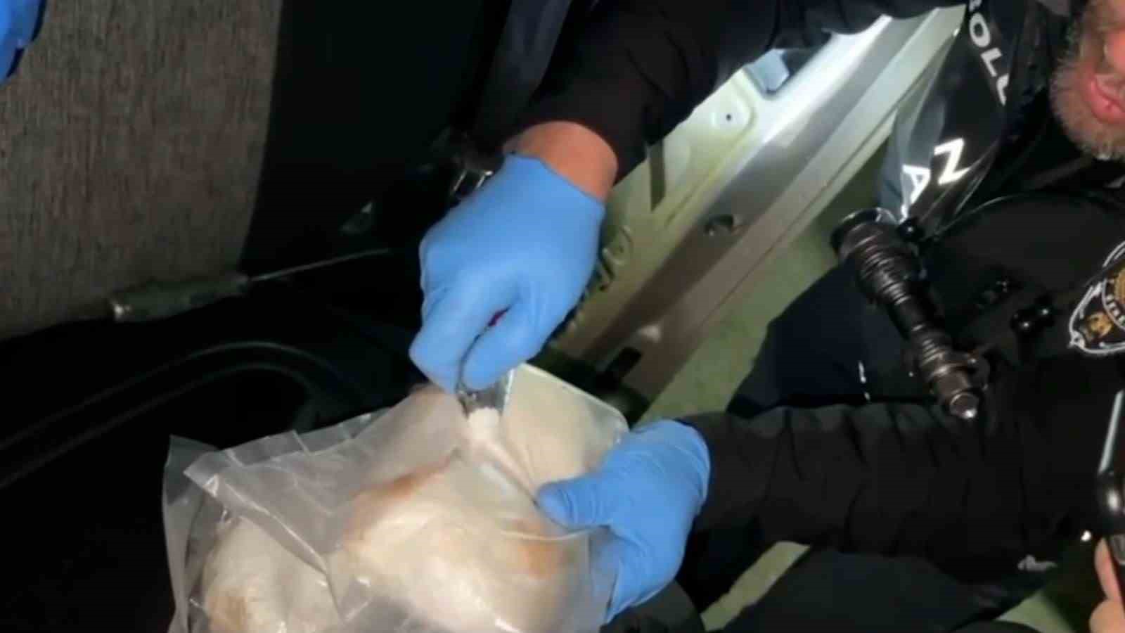 Bolu&rsquo;da uyuşturucu operasyonu: 17 kişi yakalandı
