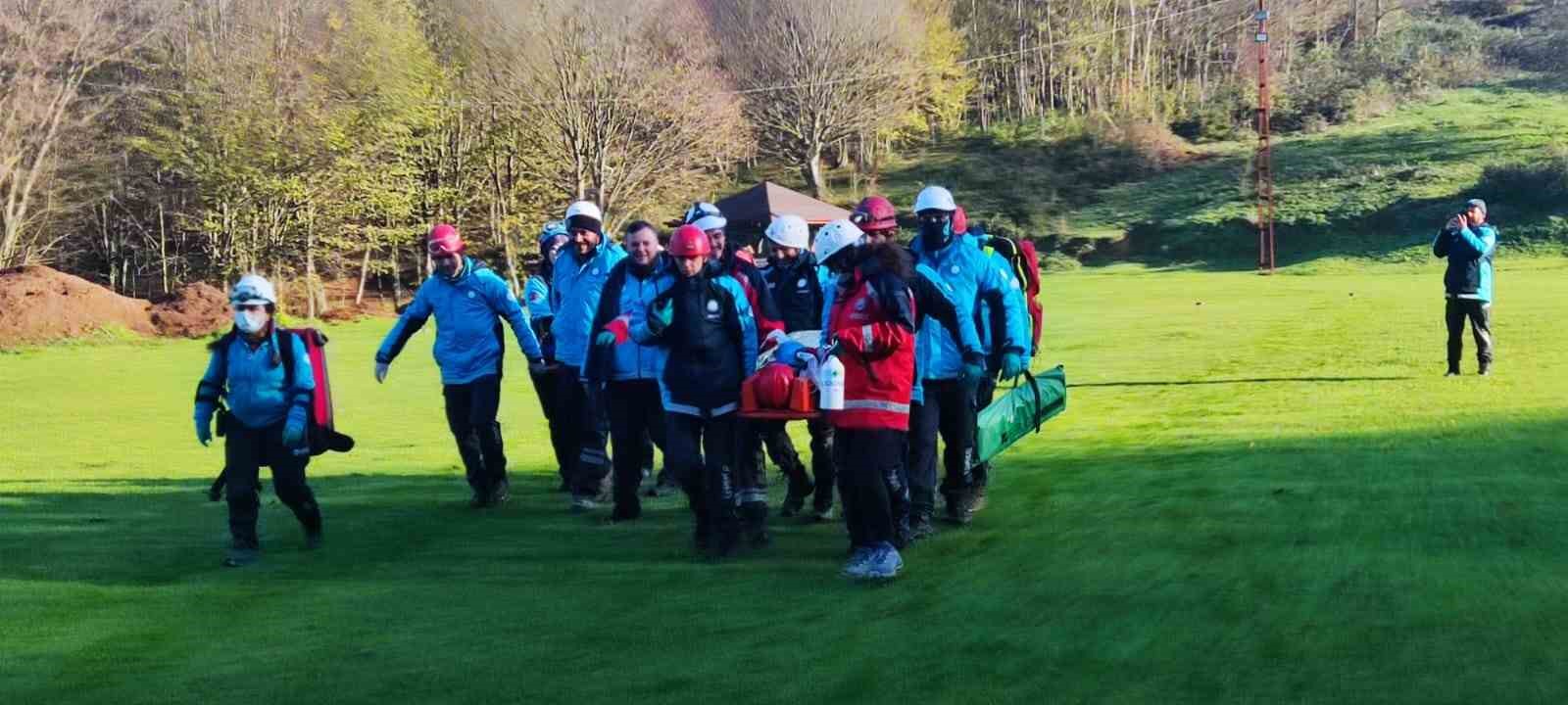 D&uuml;zce&rsquo;de ger&ccedil;ekleştirilen tatbikatta UMKE&rsquo;ciler yeteneklerini geliştirdi
