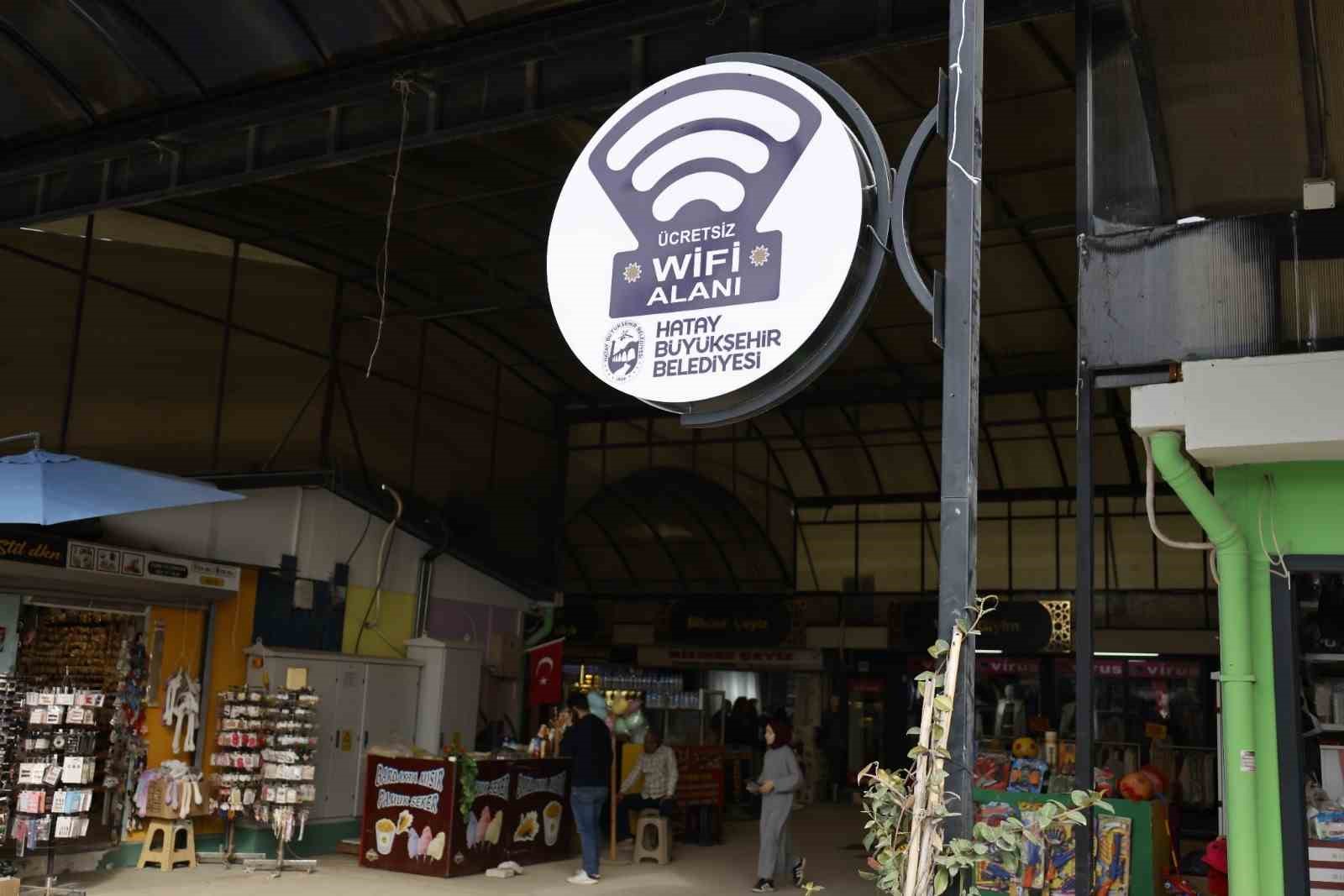 Hatay B&uuml;y&uuml;kşehir Belediyesi, &uuml;cretsiz internet desteği vermeye başladı
