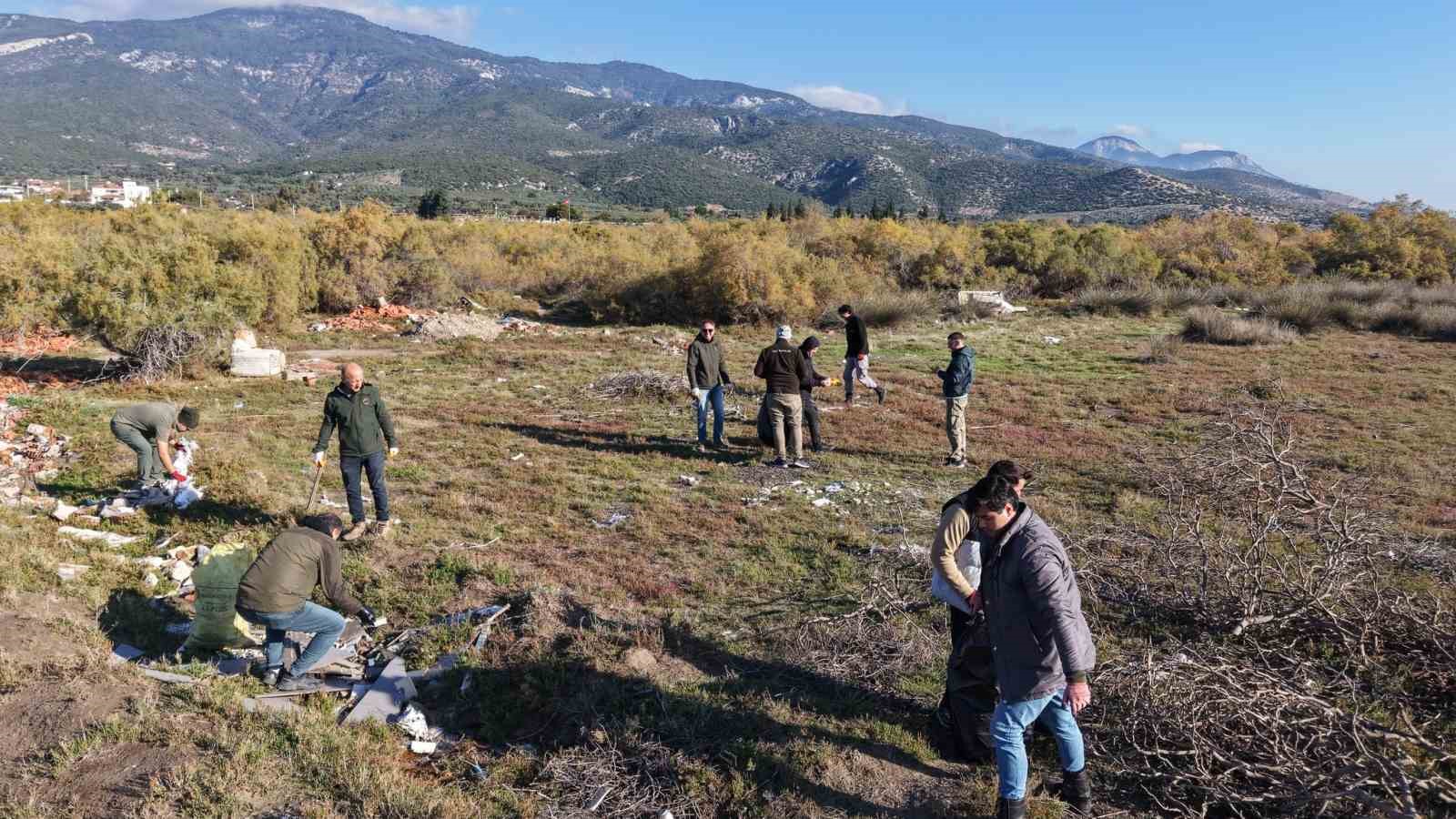B&uuml;y&uuml;k Menderes Deltası&rsquo;nda &ccedil;evre temizliği seferberliği
