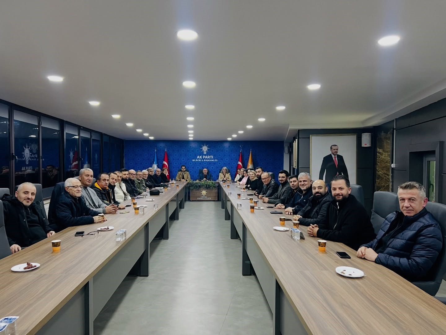 AK Parti’de Haftalık Olağan İl Yönetim Kurulu Toplantısı