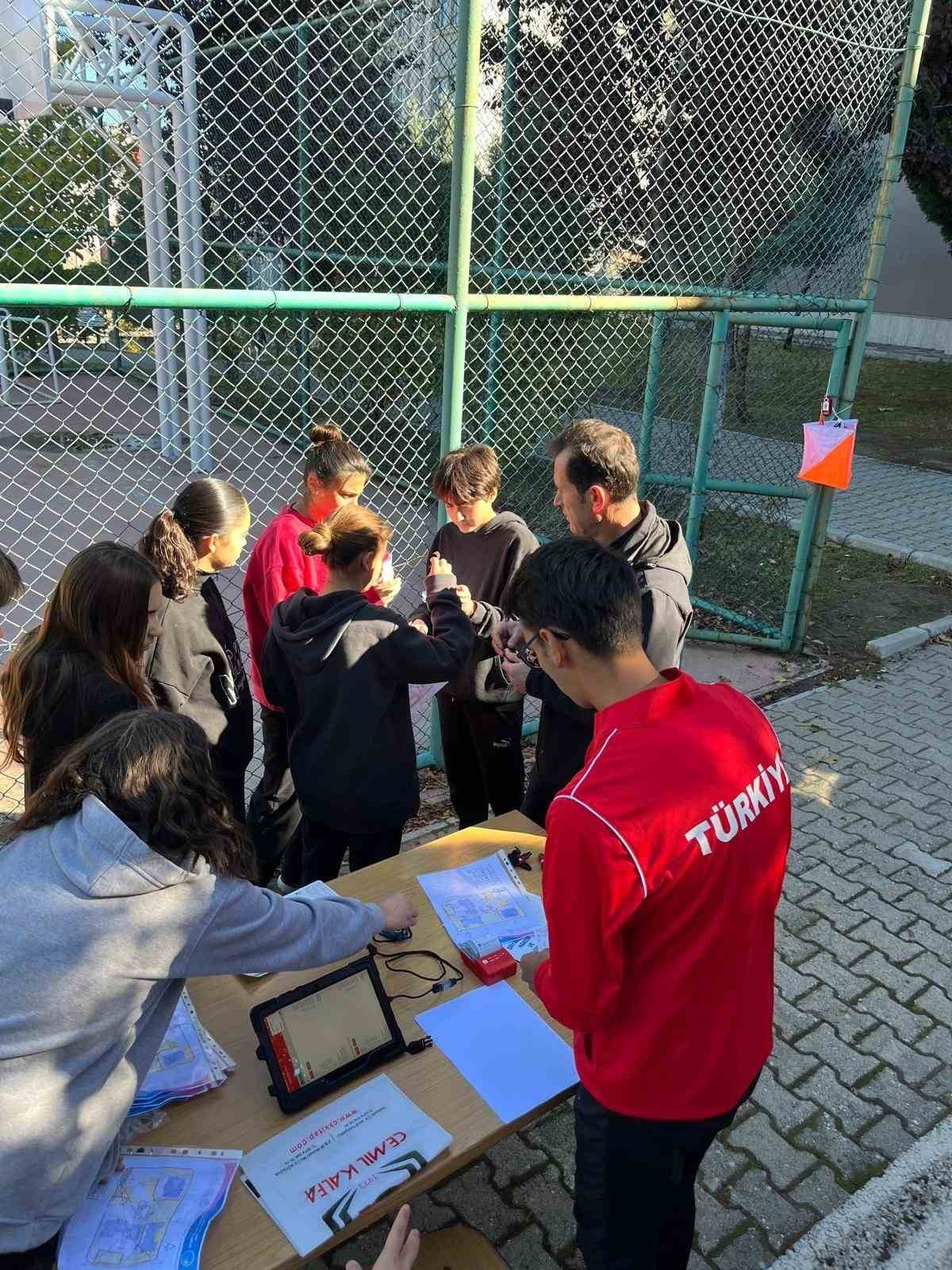 Pazarlar Spor Lisesi’nde milli forma sevinci