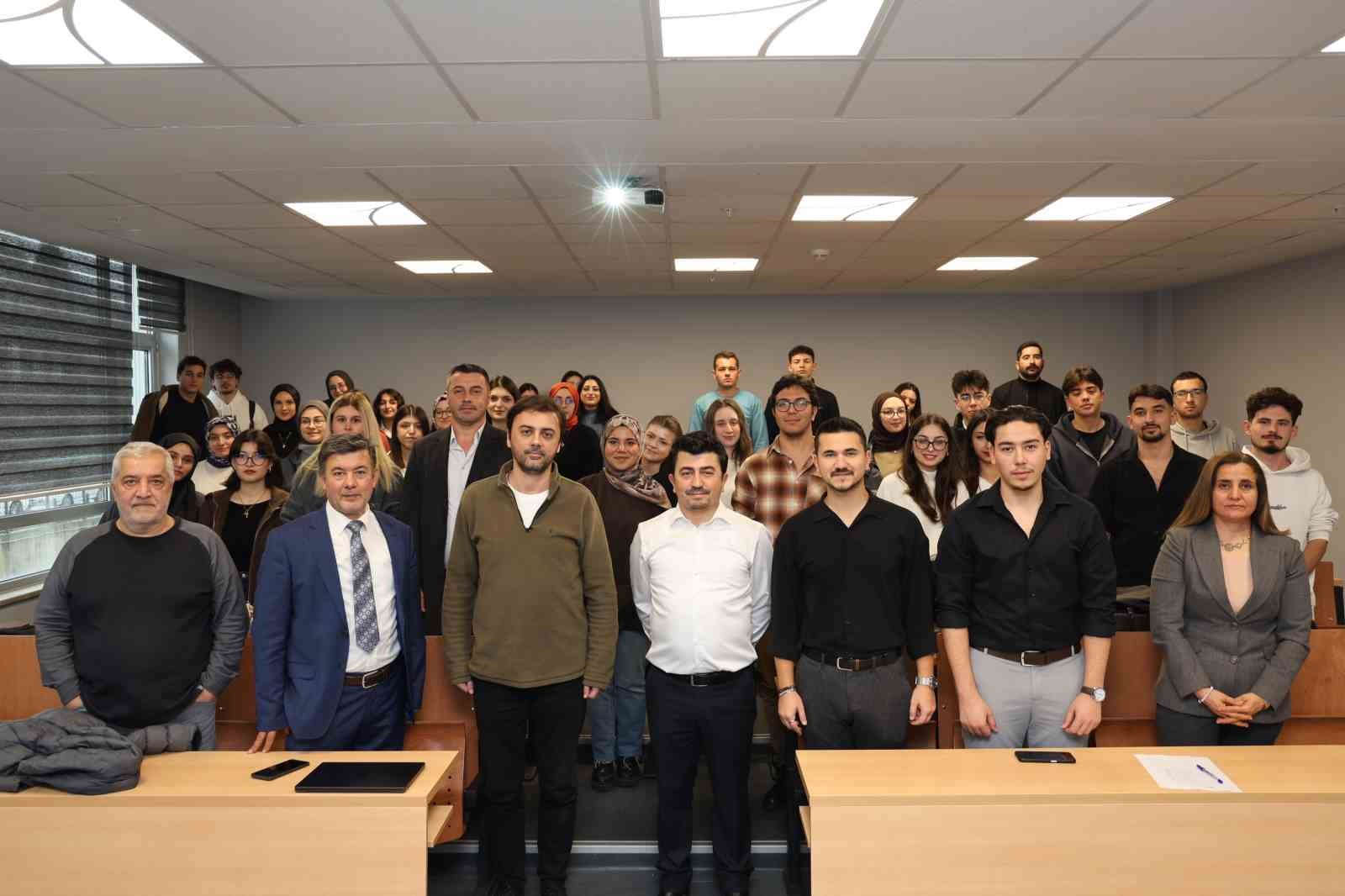 Topraklı ve topraksız seralarda &uuml;retim y&ouml;ntemleri anlatıldı
