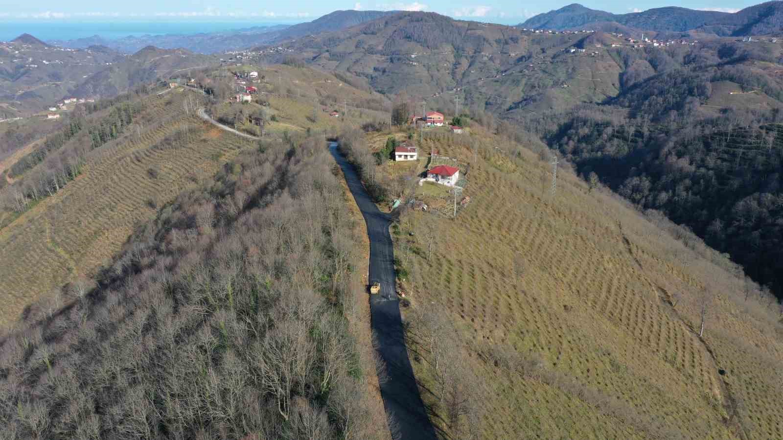 OBB&rsquo;nin il genelinde asfalt seferberliği s&uuml;r&uuml;yor
