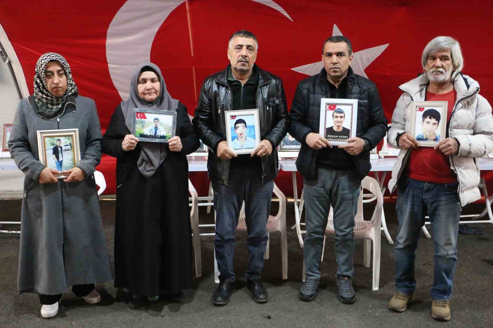 Diyarbakır annelerinden heyet ile g&ouml;r&uuml;şme talebi
