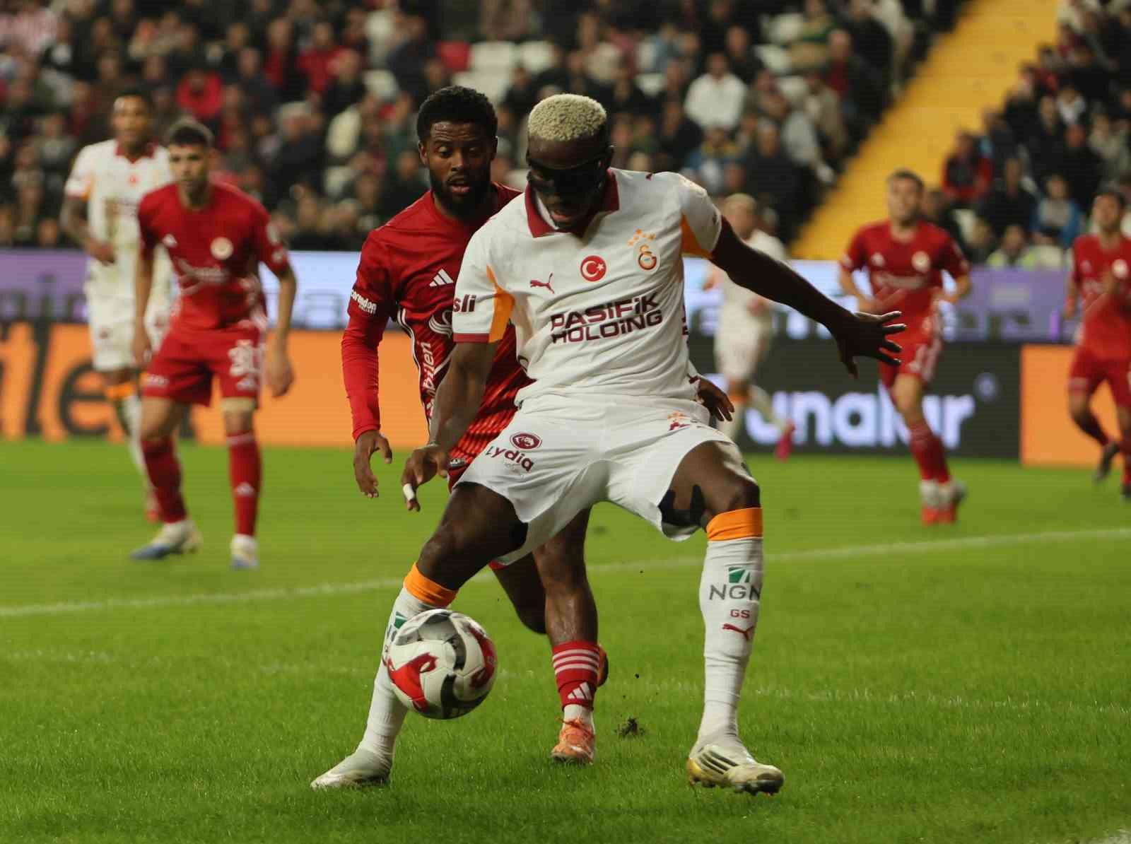 Trendyol Süper Lig: Antalyaspor: 0 - Galatasaray: 2