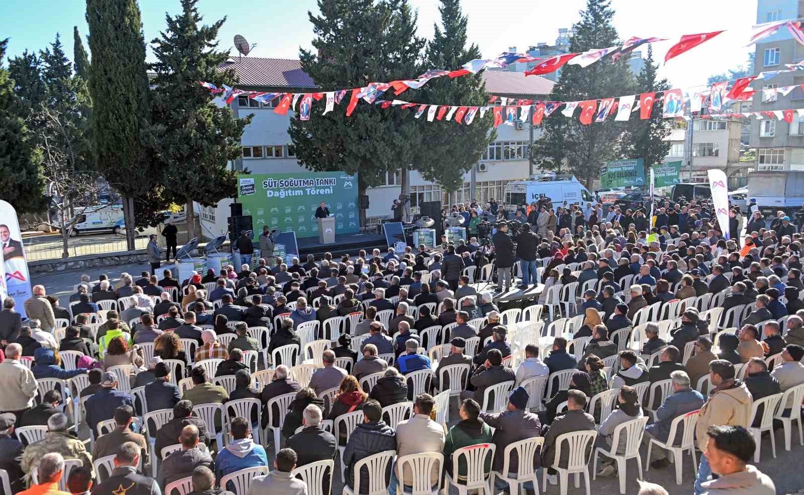 Mersin’de üreticilere ’süt soğutma tankı’ desteği