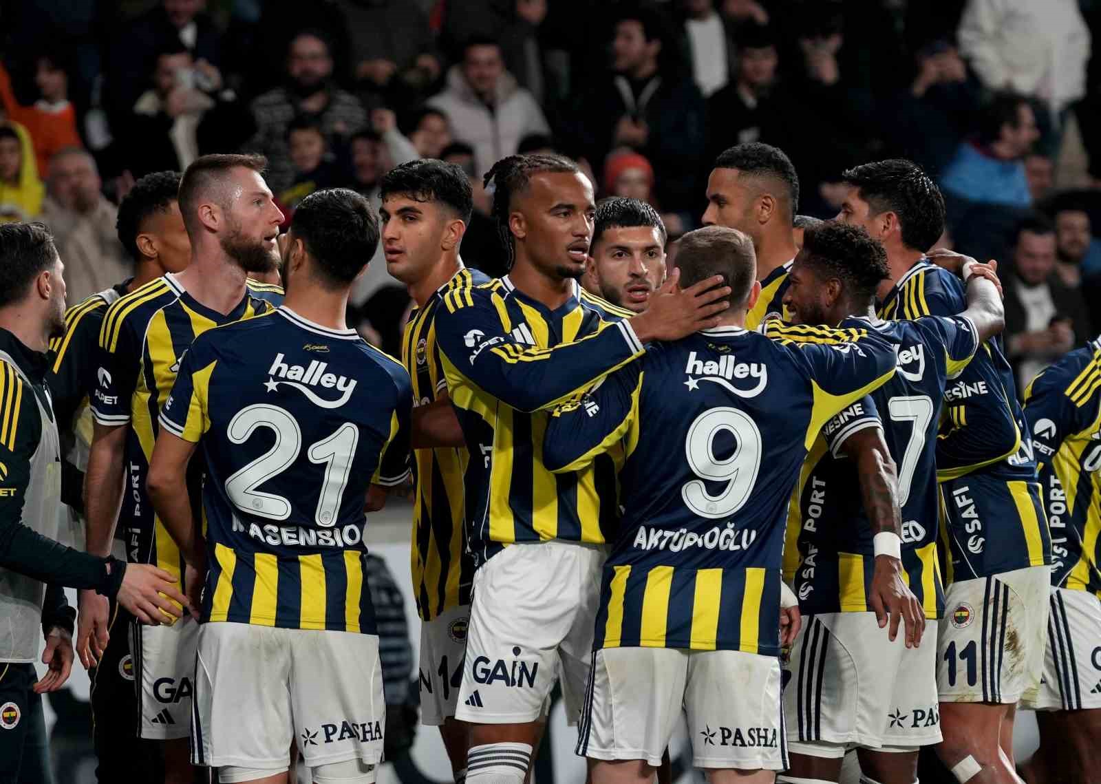 Fenerbahçe ile Konyaspor 49. randevuda
