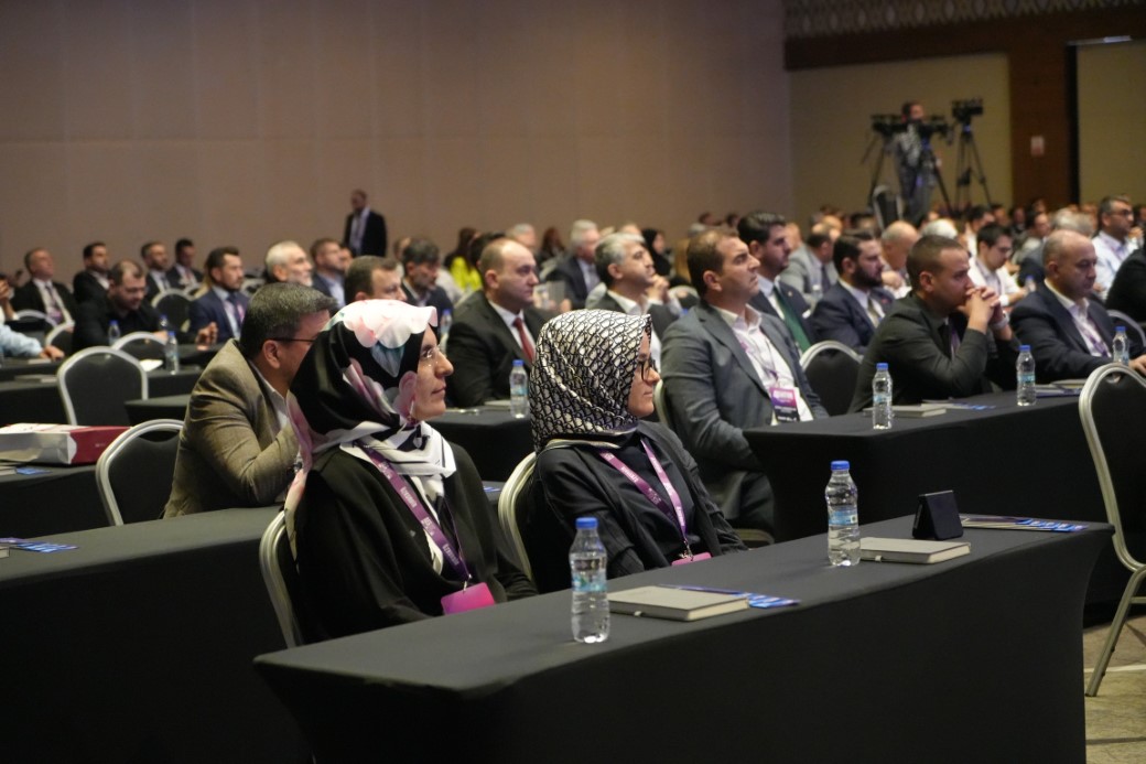 ÖZKURBİR 4. Eğitim Sempozyumu Antalya’da gerçekleştirildi