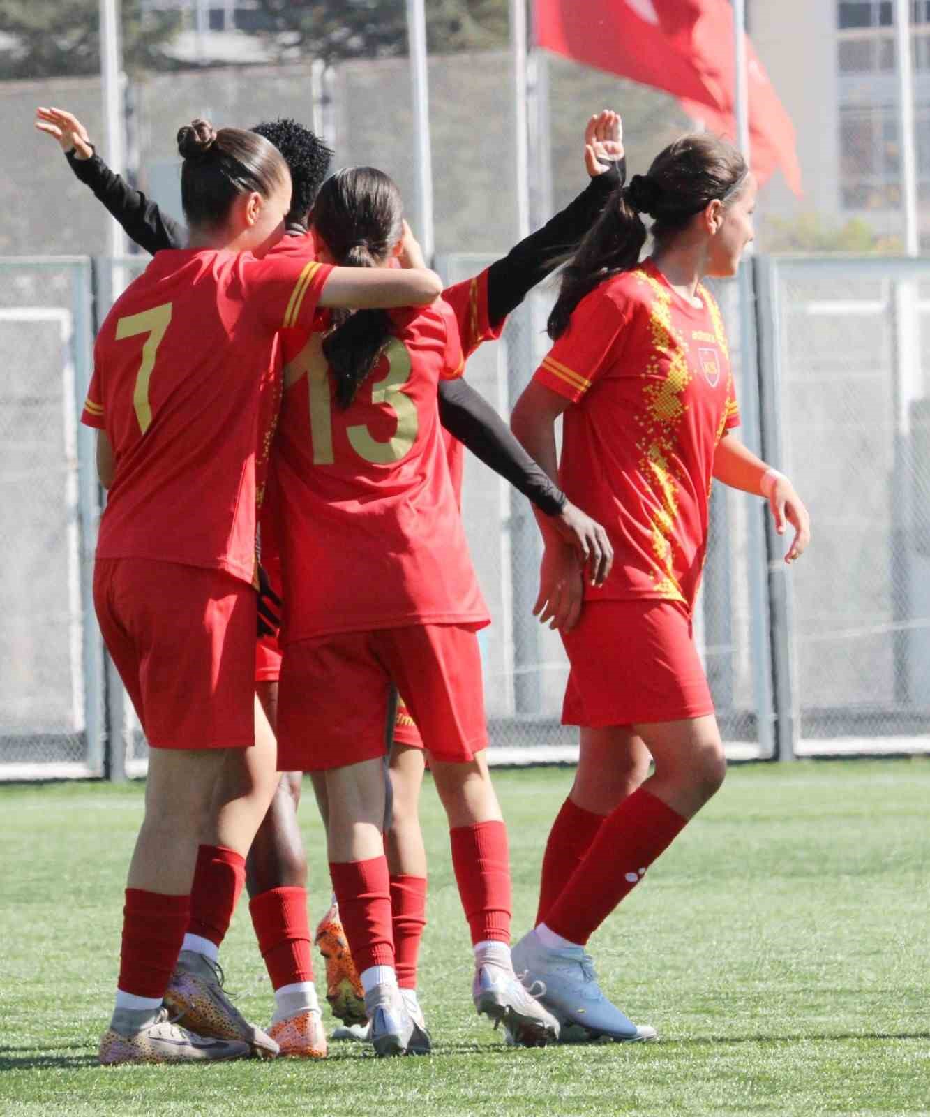 Kayseri Kadın FK&rsquo;dan farklı tarife
