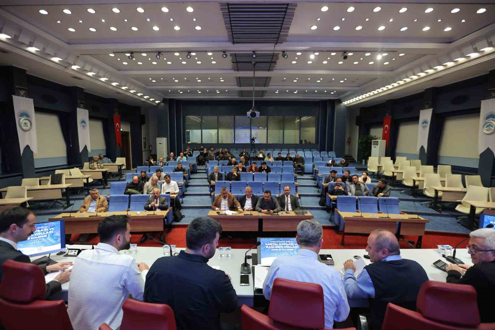 Büyükşehir’in Kartal Kavşağı ve Bağlantı Yolları Projesi’nde yapım ihalesi gerçekleştirildi