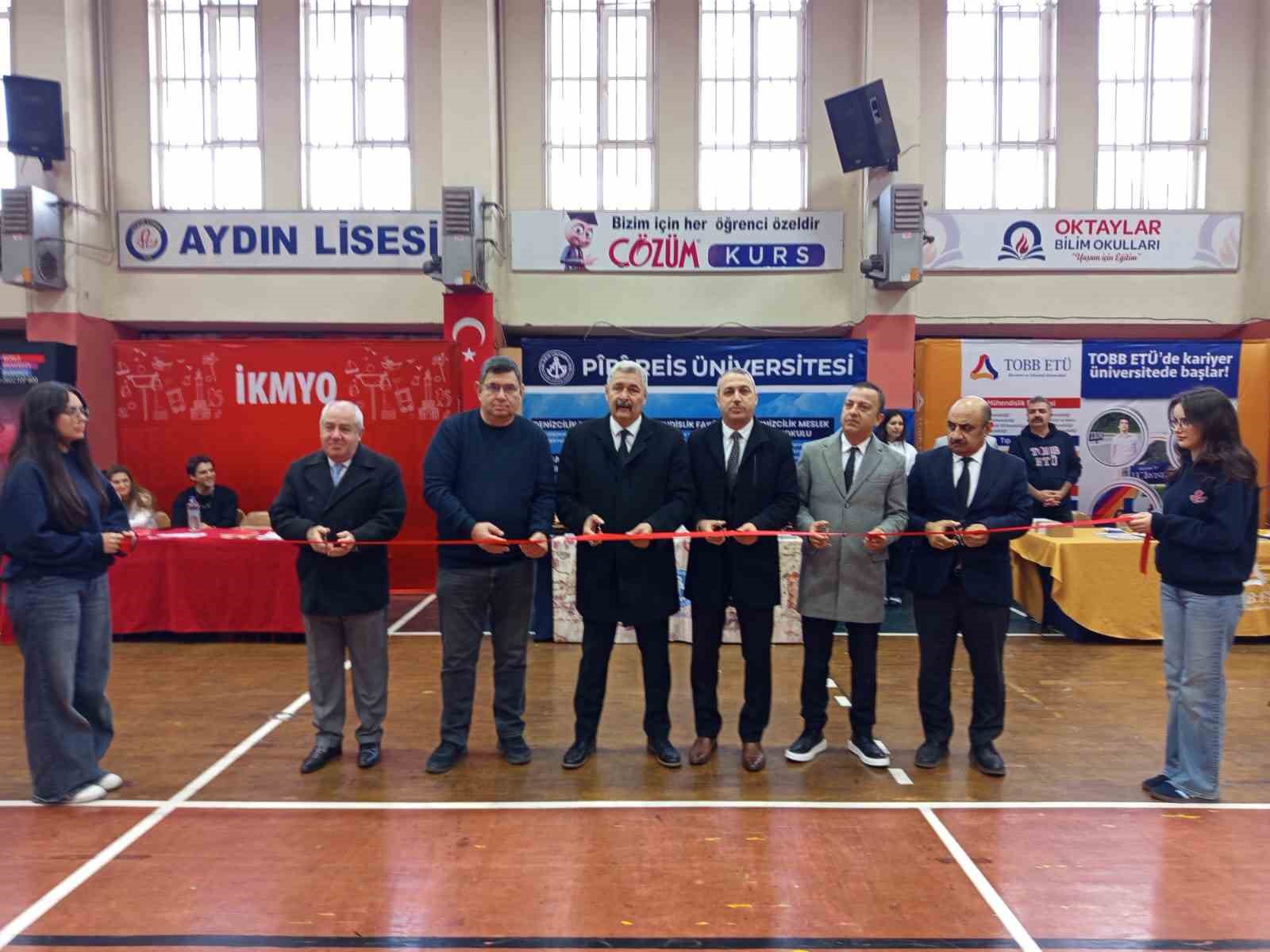 Aydın Yükseköğretim Tanıtım Günleri yoğun katılımla başladı