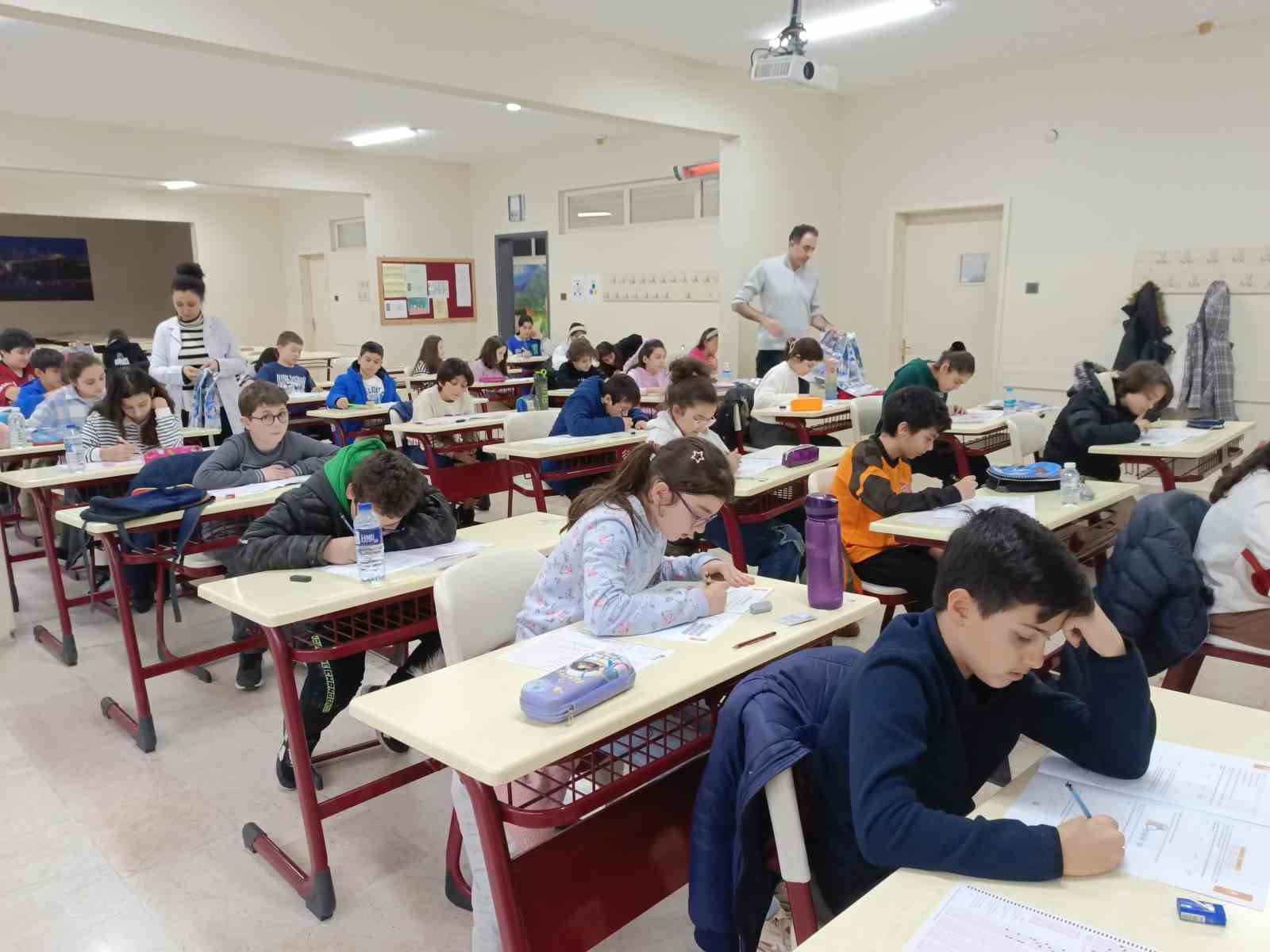 İhlas Koleji bursluluk sınavı 10 Ocak’ta