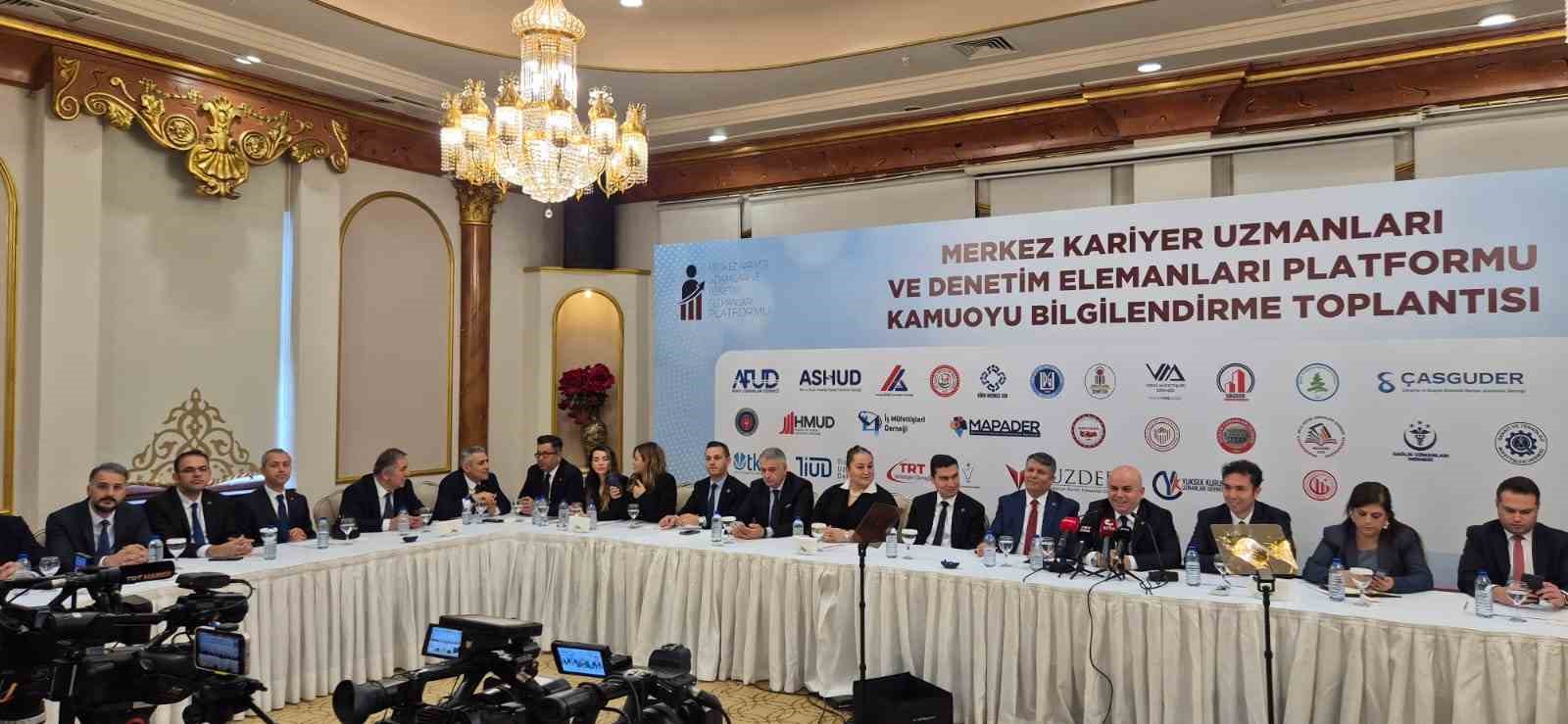 Merkez Kariyer Uzmanları ve Denetim Elemanları Platformu vaatlerin yerine getirilmesini istiyor
