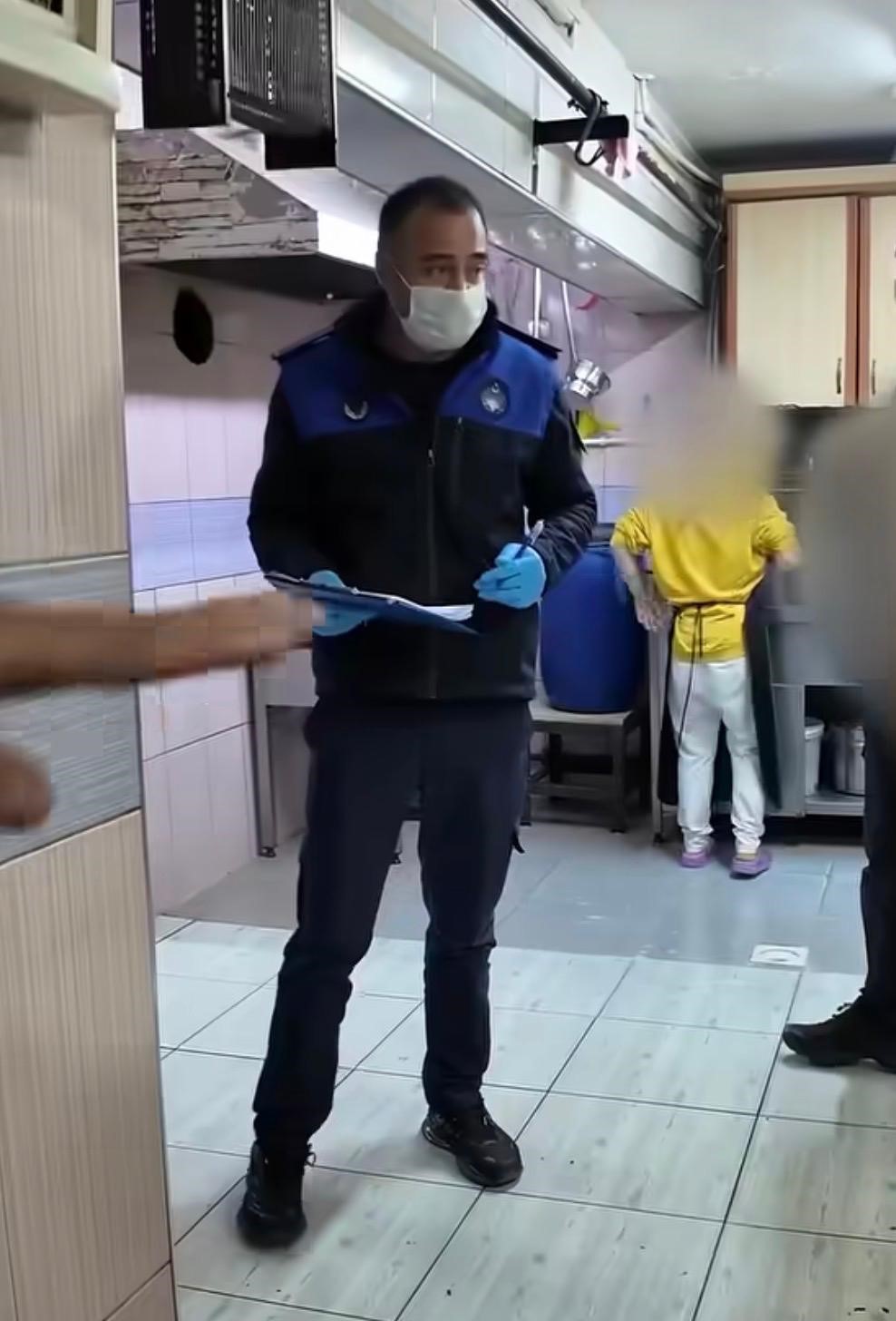 Talas&rsquo;ta zabıta ekiplerinden gıda denetimi
