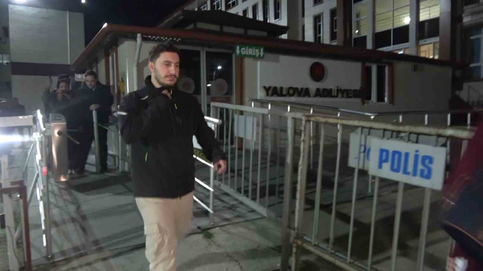 G&uuml;ll&uuml;&rsquo;n&uuml;n oğlu savcıya m&uuml;şteki olarak ifade verdi: "Atacağım camdan, atlayacak mısın camdan kelimelerini ablam Tuğyan s&ouml;yl&uuml;yor"
