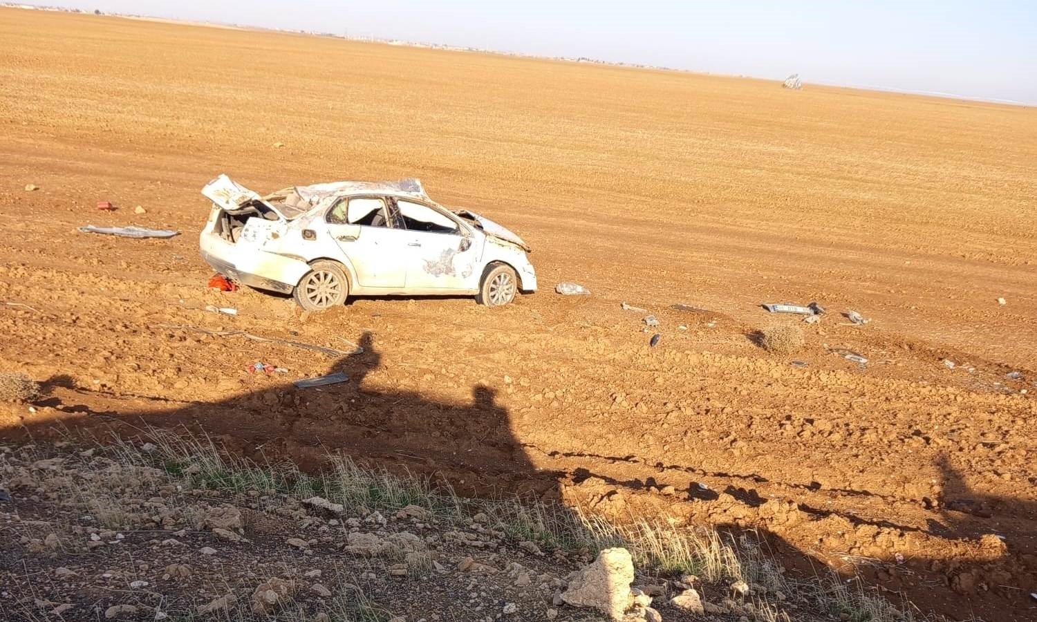 Kontrolden çıkan otomobil tarlaya uçtu: 1 yaralı