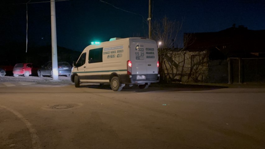 Eski muhtar varilde &ouml;l&uuml; bulunmuştu, d&uuml;şt&uuml;ğ&uuml; ihtimali &uuml;zerinde duruluyor