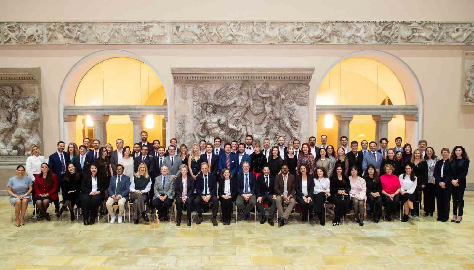 Albert Einstein&rsquo;ın mezun olduğu Z&uuml;rih &Uuml;niversitesi&rsquo;nden Dr. Humayun Kakar&rsquo;a b&uuml;y&uuml;k onur
