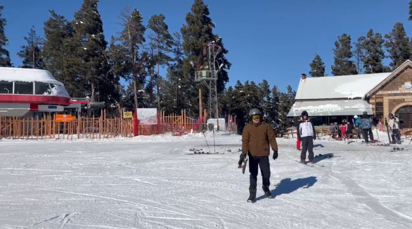 Kristal karlar diyarı Sarıkamış’ta kayak heyecanı başladı