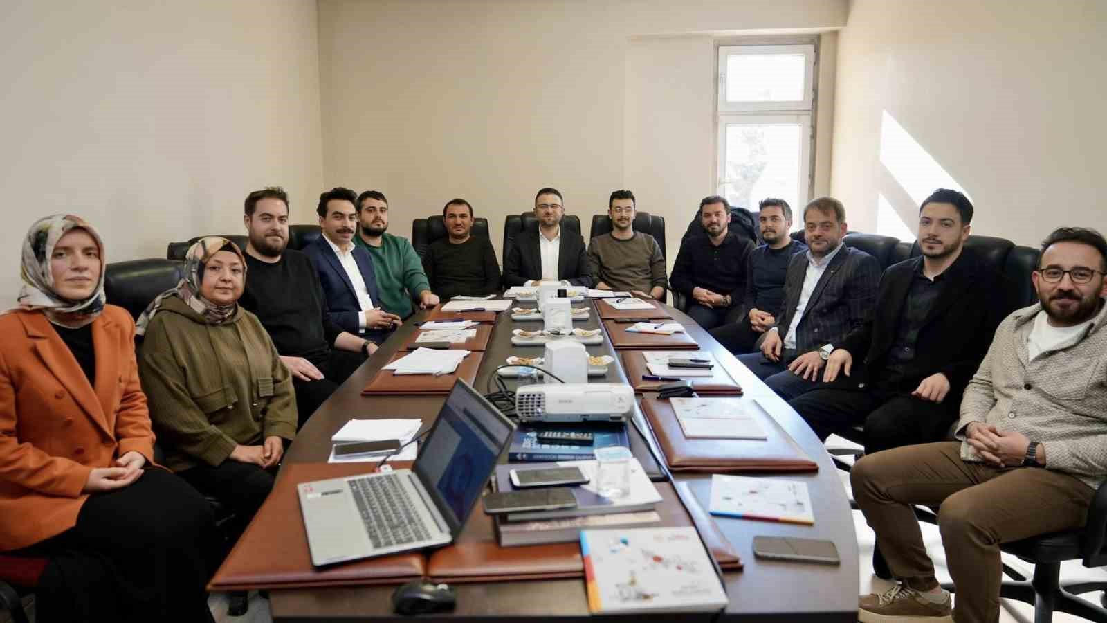 TOBB Erzurum Gen&ccedil; Girişimciler Kurulu toplandı
