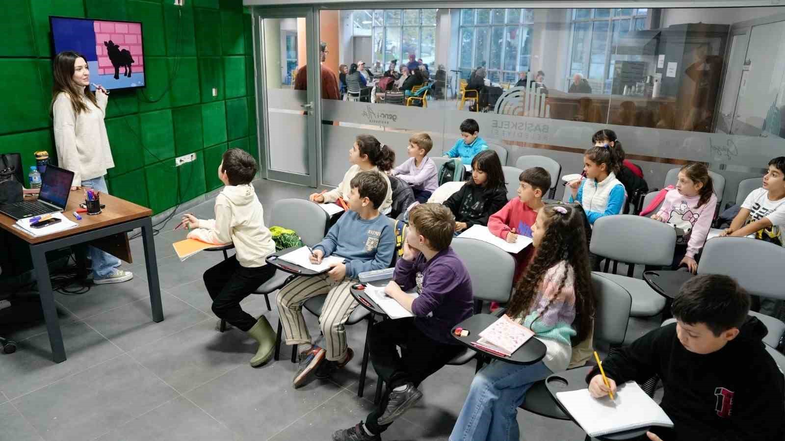 Başiskele’de "Genc-i Âlâ" modeliyle eğitim her yaşa ulaşıyor