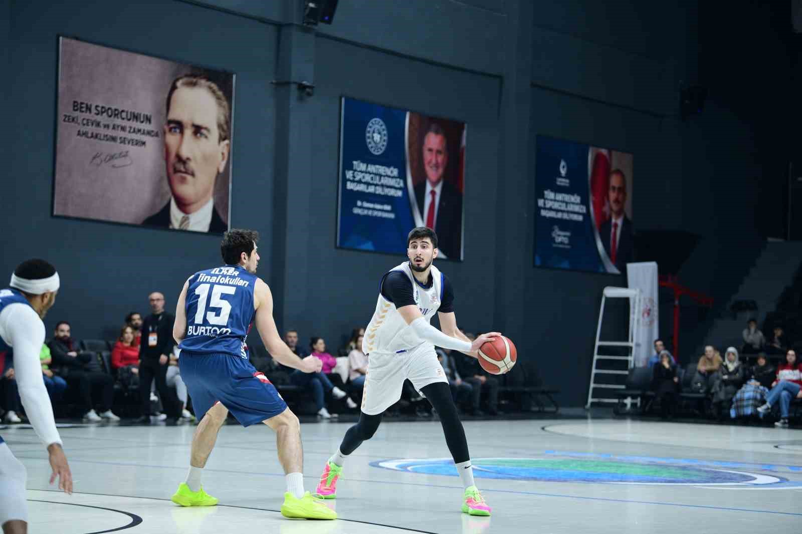 &Ccedil;ayırova Belediyesi, sahasında Finalspor&rsquo;u 87-81 yendi
