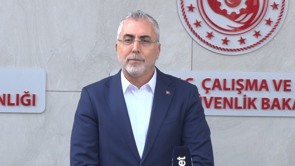 Bakan Işıkhan: "İş&ccedil;ilerimizin taleplerini, dileklerini komisyona yansıtacağım"
