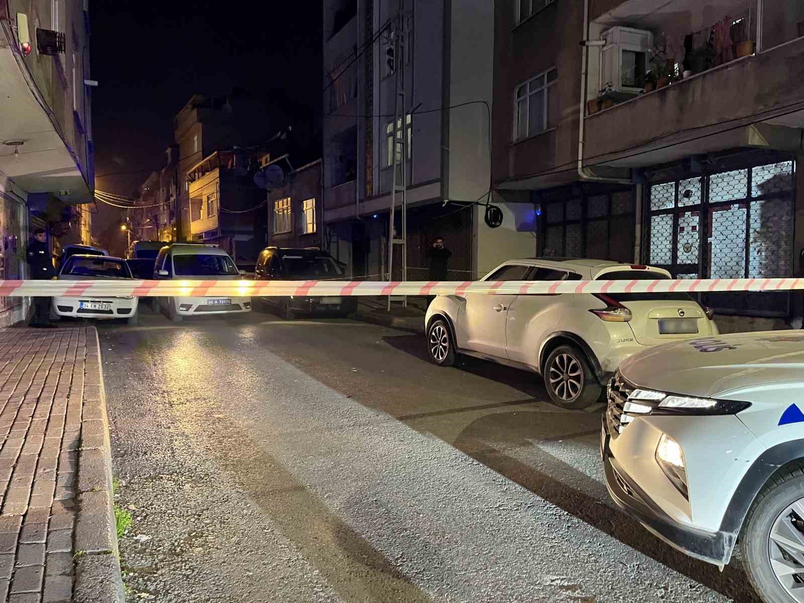 Bağcılar&rsquo;da iş yerine silahlı saldırı
