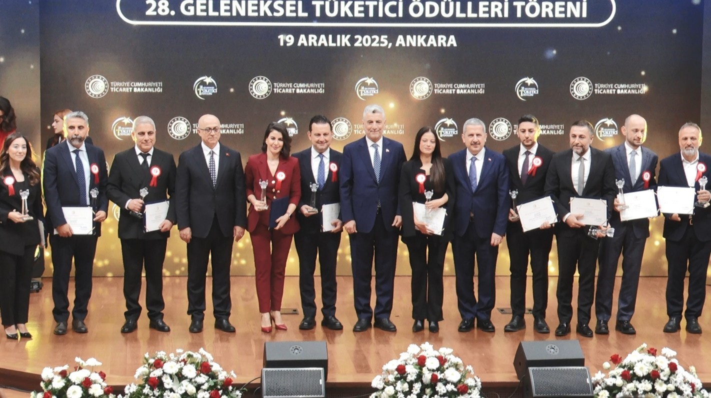 Bakan Bolat: "Son 2 bu&ccedil;uk senede Reklam Kurulu, 593 milyon lira idari para cezası uyguladı"
