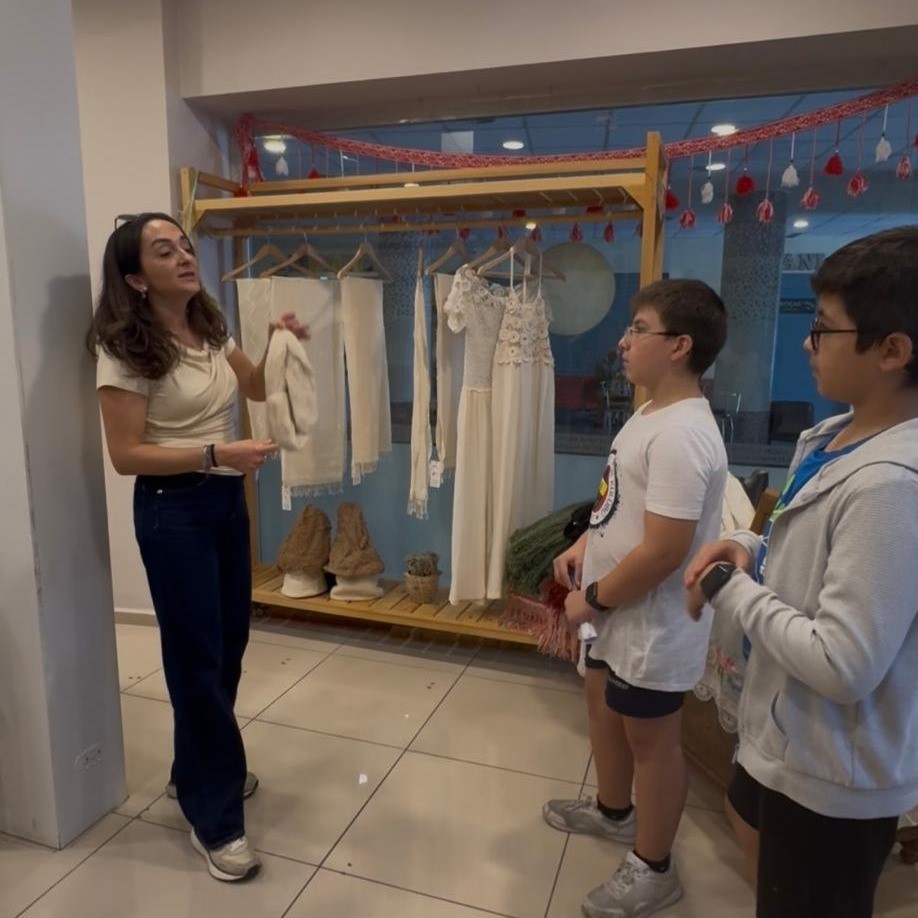 Dastar dokumacılığı, &ouml;ğrencilerin dijital dokunuşuyla geleceğe taşındı
