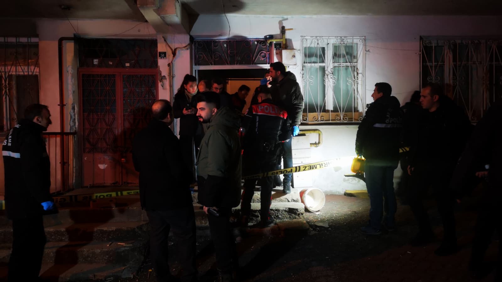 Erzurum&rsquo;da bir kişi baltayla ağır şekilde yaralandı
