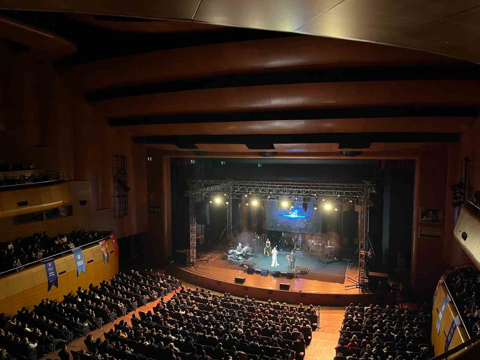 Bursa’da Işın Karaca rüzgarı