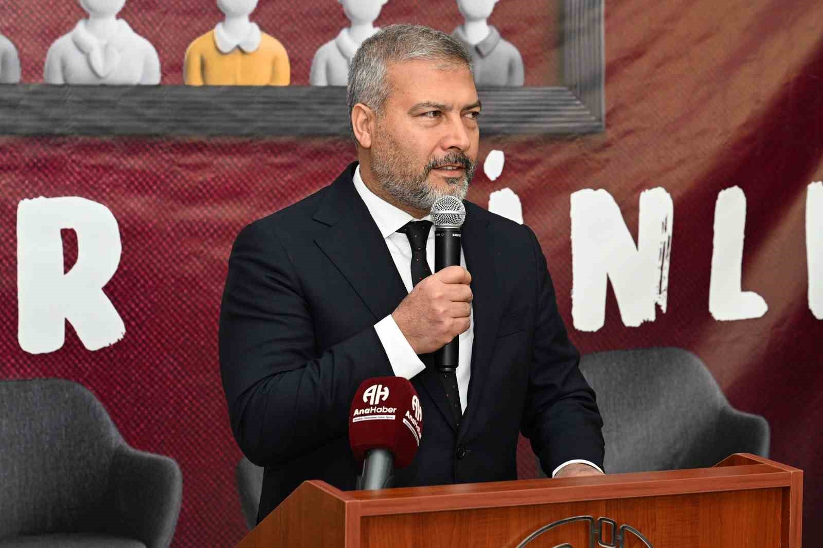 Anadolu &Uuml;niversitesi Turizm Fak&uuml;ltesi 7. Kariyer G&uuml;n&uuml; ger&ccedil;ekleştirildi
