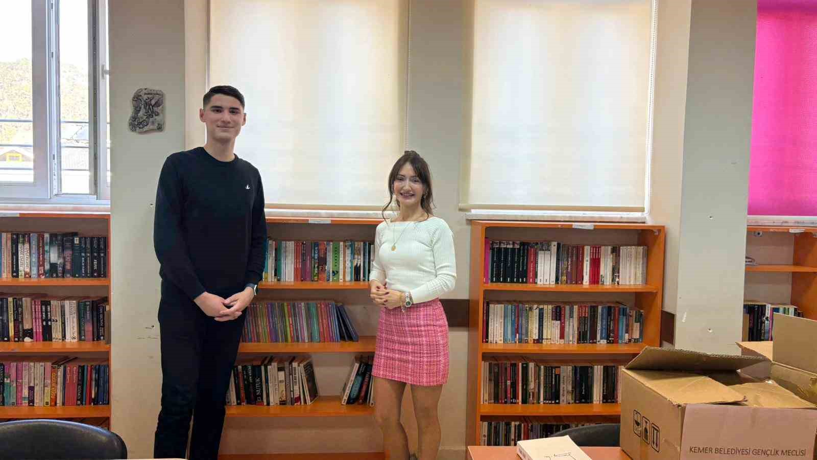 Kemer Belediyesi Gen&ccedil;lik Meclisi&rsquo;nden anlamlı bağış
