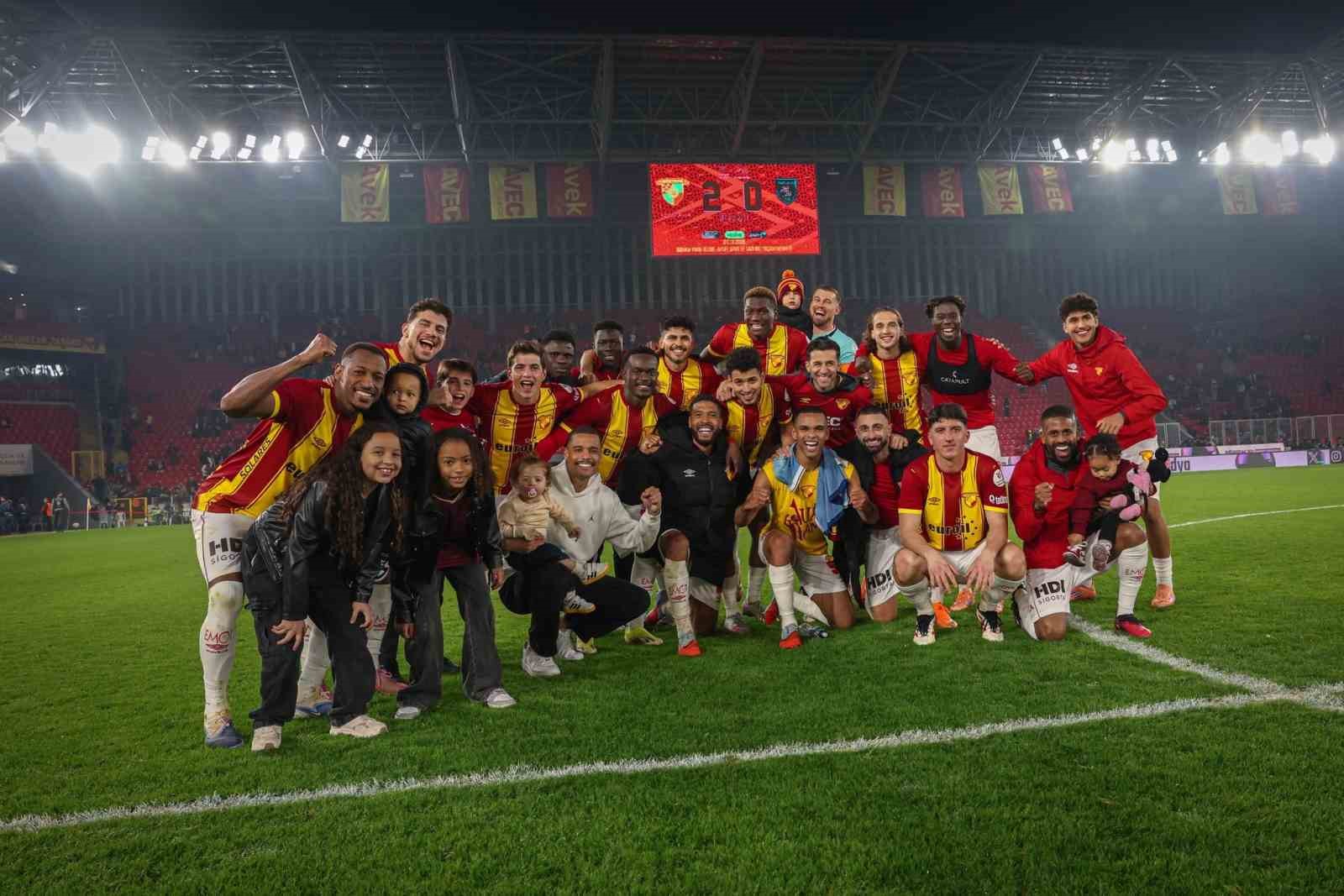 G&ouml;ztepe devreyi Avrupa hattında tamamladı
