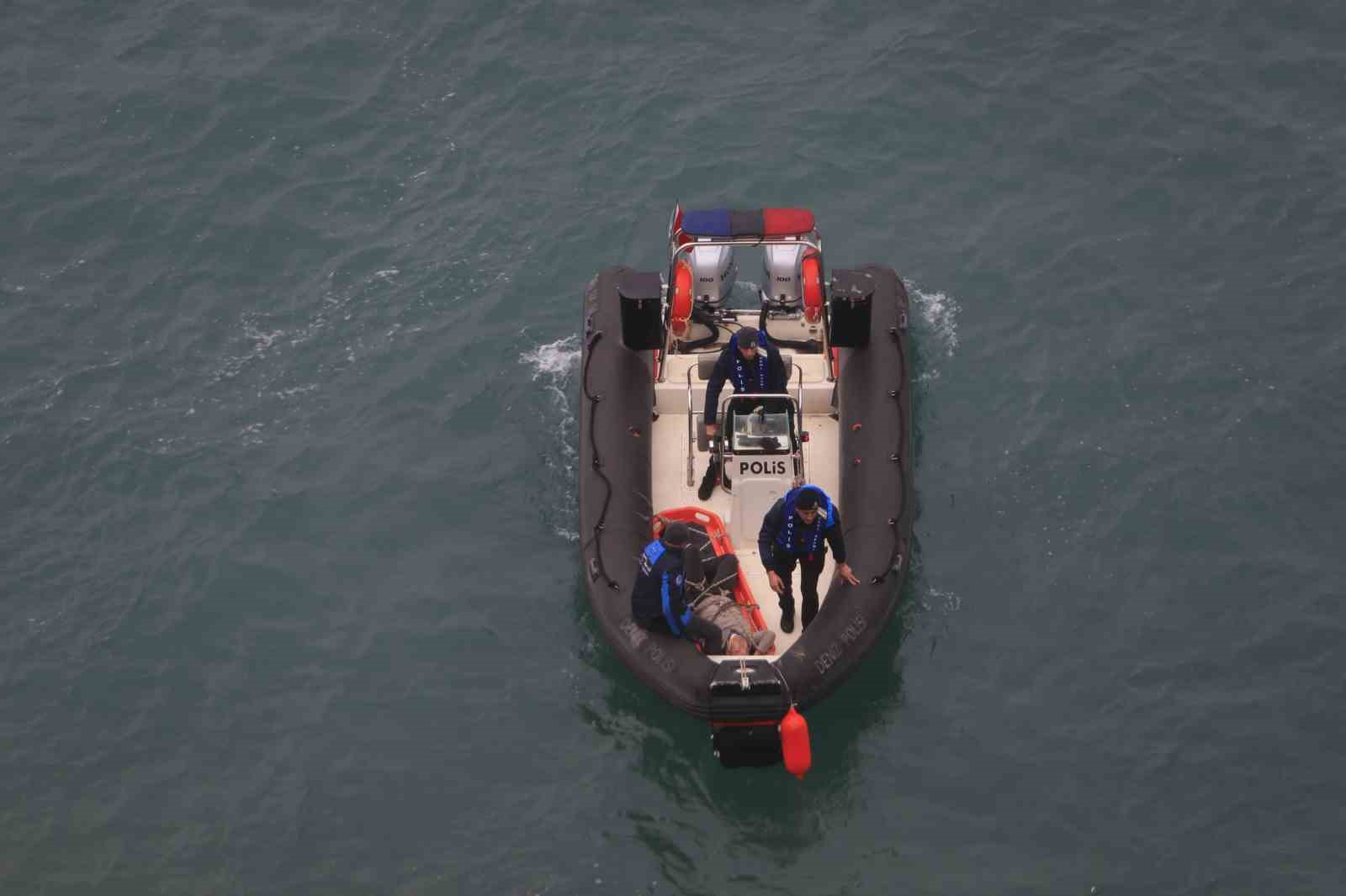 Falezlerde balık keyfi hastanede son buldu
