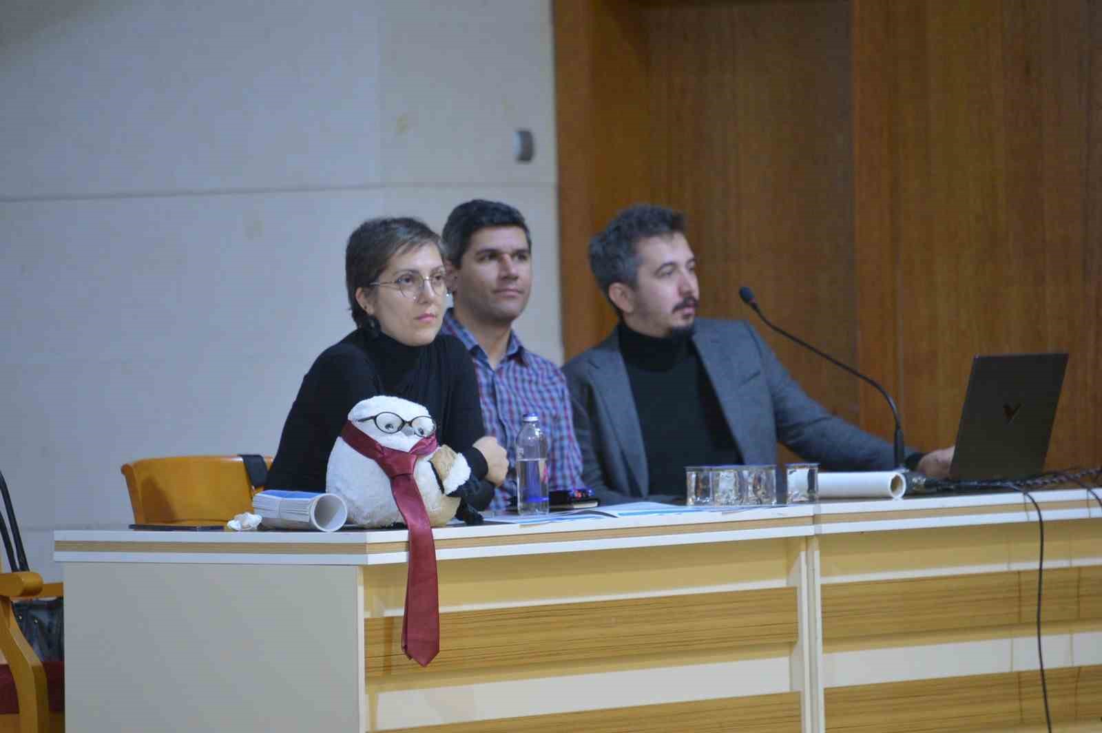 MSK&Uuml;&rsquo;de &ouml;ğrencilere erasmus fırsatları tanıtıldı
