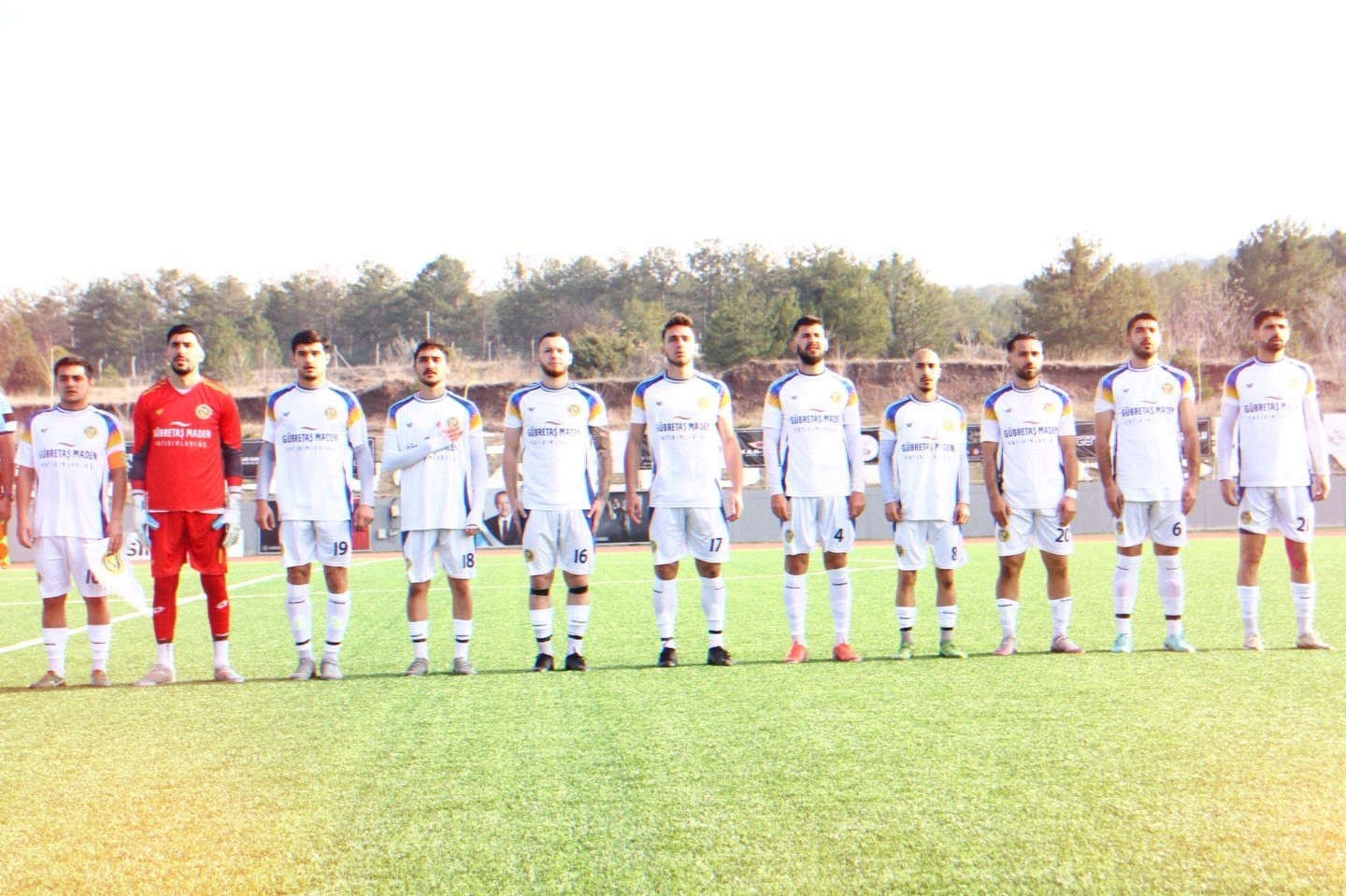 S&ouml;ğ&uuml;tspor zorlu ma&ccedil;ı kazanmasını bildi
