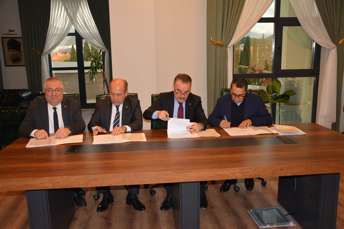 Edremit Tarıma Dayalı OTB&rsquo;de dev adım
