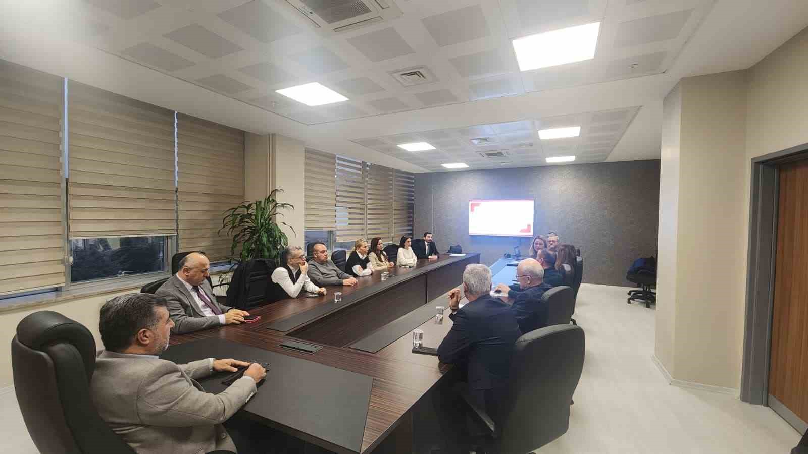 Karab&uuml;k&rsquo;te acil sağlık hizmetlerinin yol haritası belirlendi
